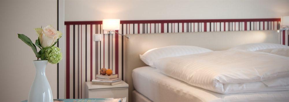 Hotel Haus Am Meer Ховахт Экстерьер фото