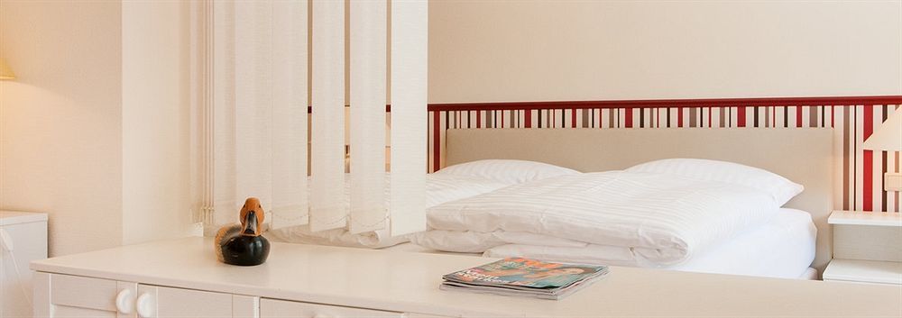 Hotel Haus Am Meer Ховахт Экстерьер фото
